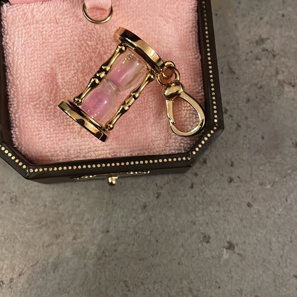 Retired Juicy Couture pink hourglass charm YJRU2195 new in box - Picture 7 of 17